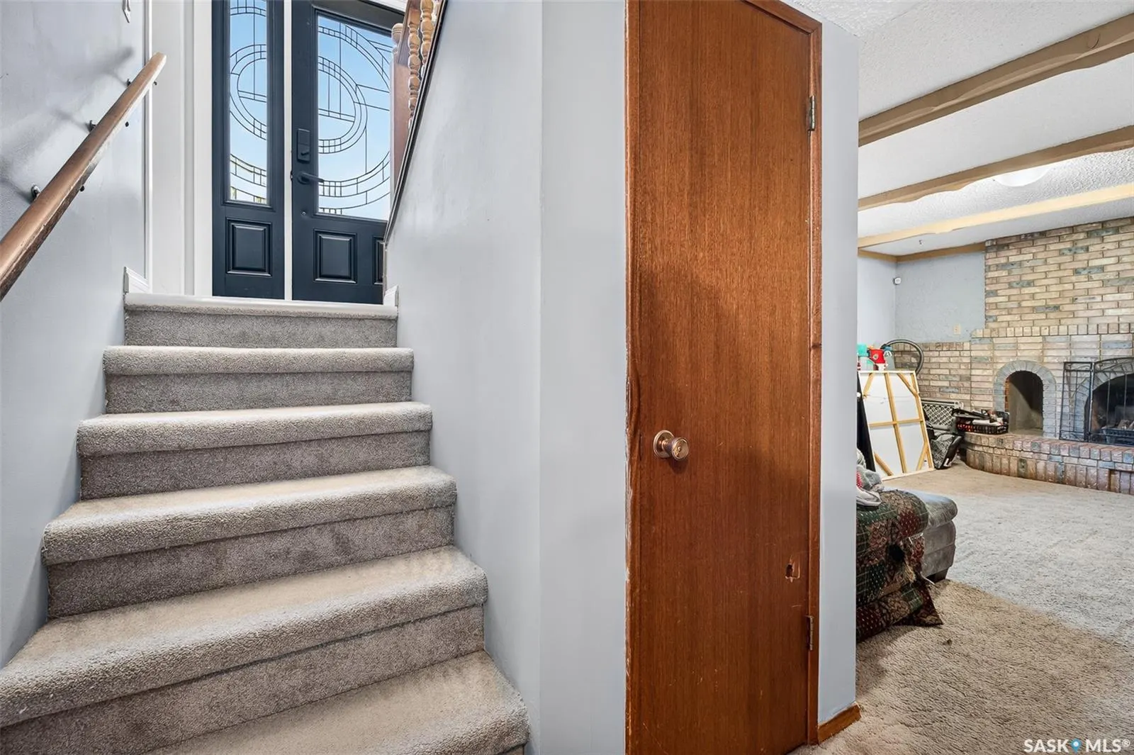 1207 Grandview STREET W