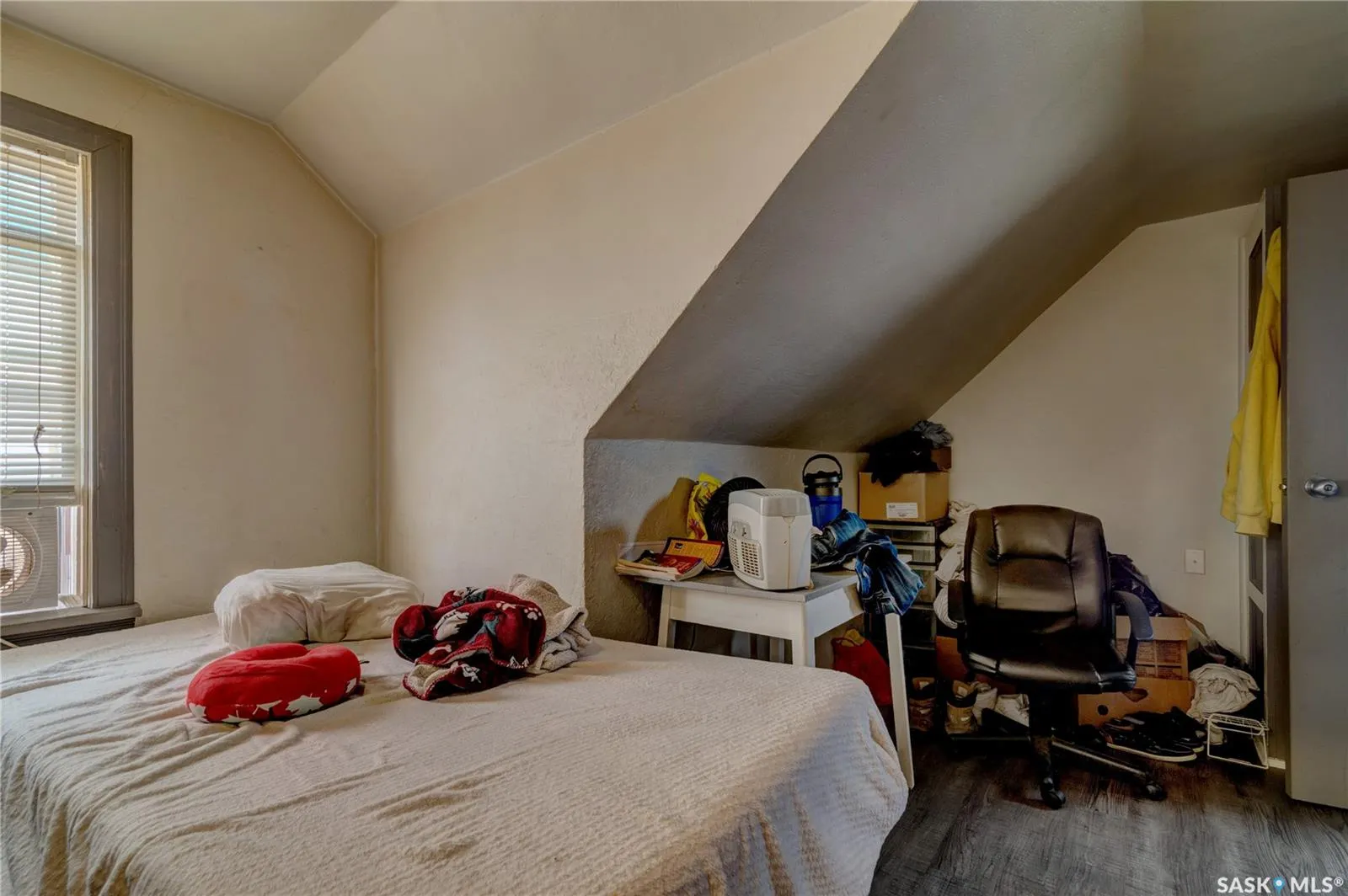 1713 St John STREET