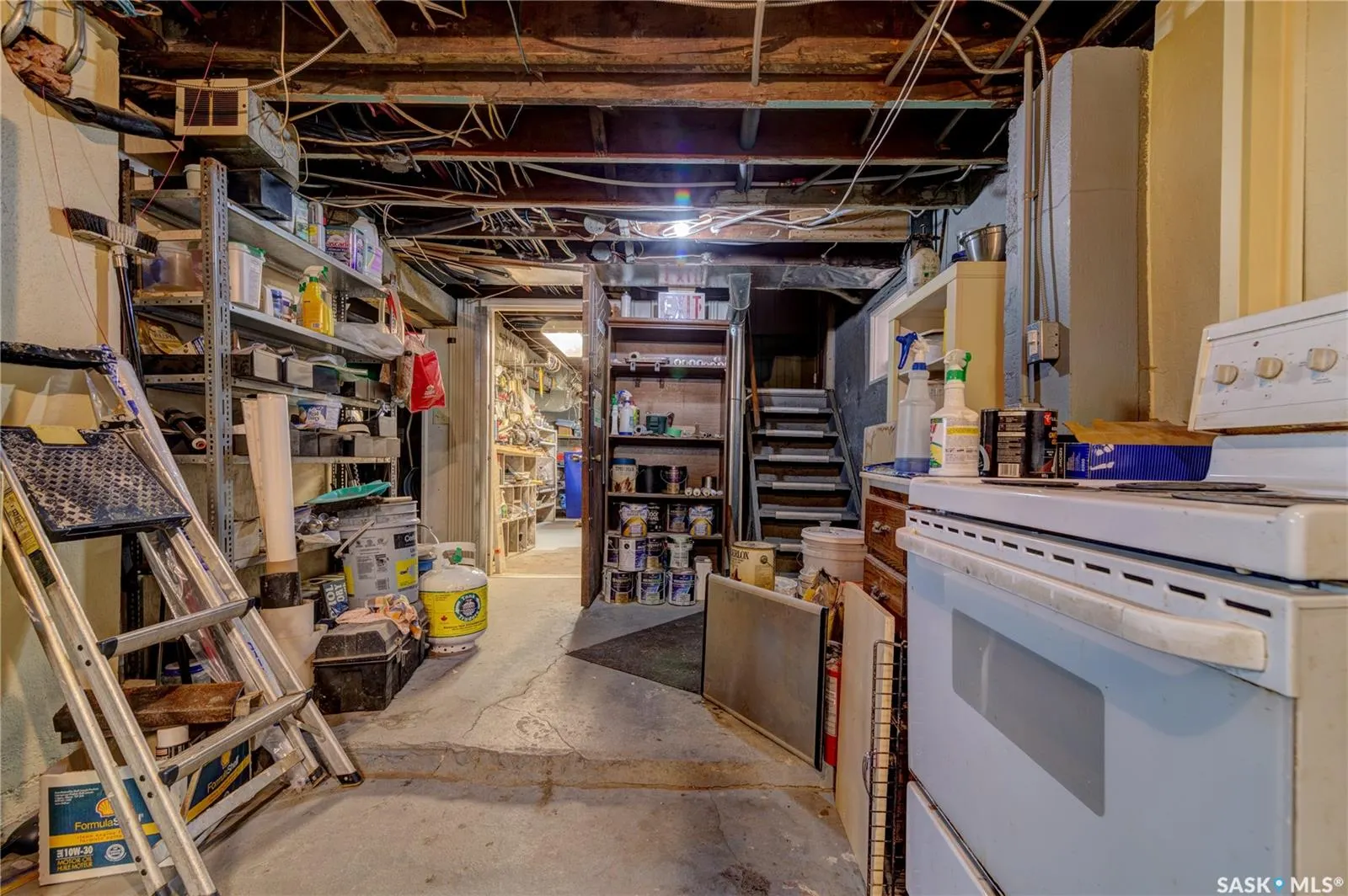 1713 St John STREET