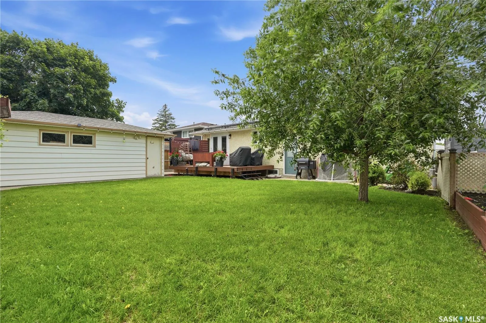 1313 Prince CRESCENT