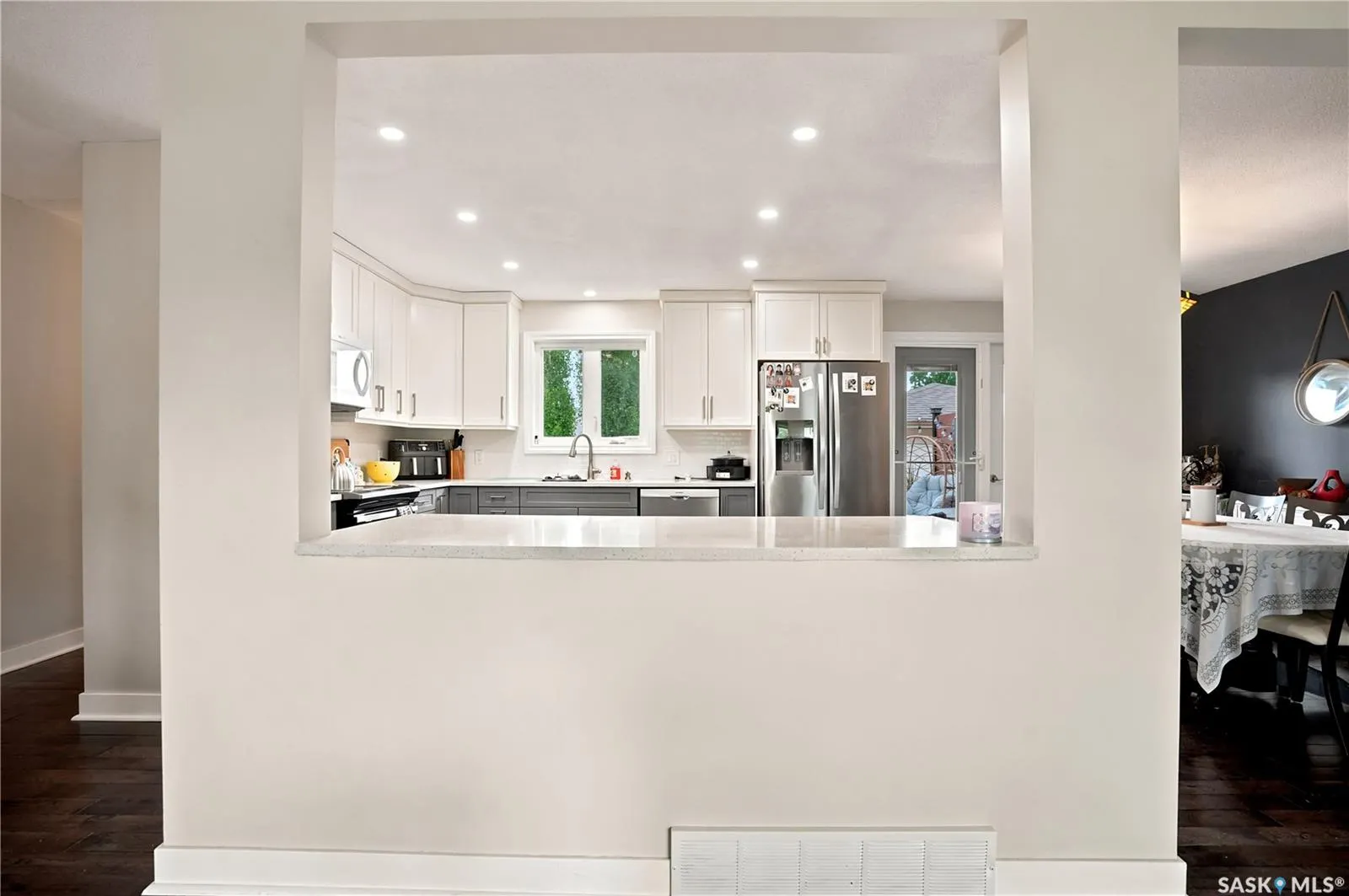 1313 Prince CRESCENT