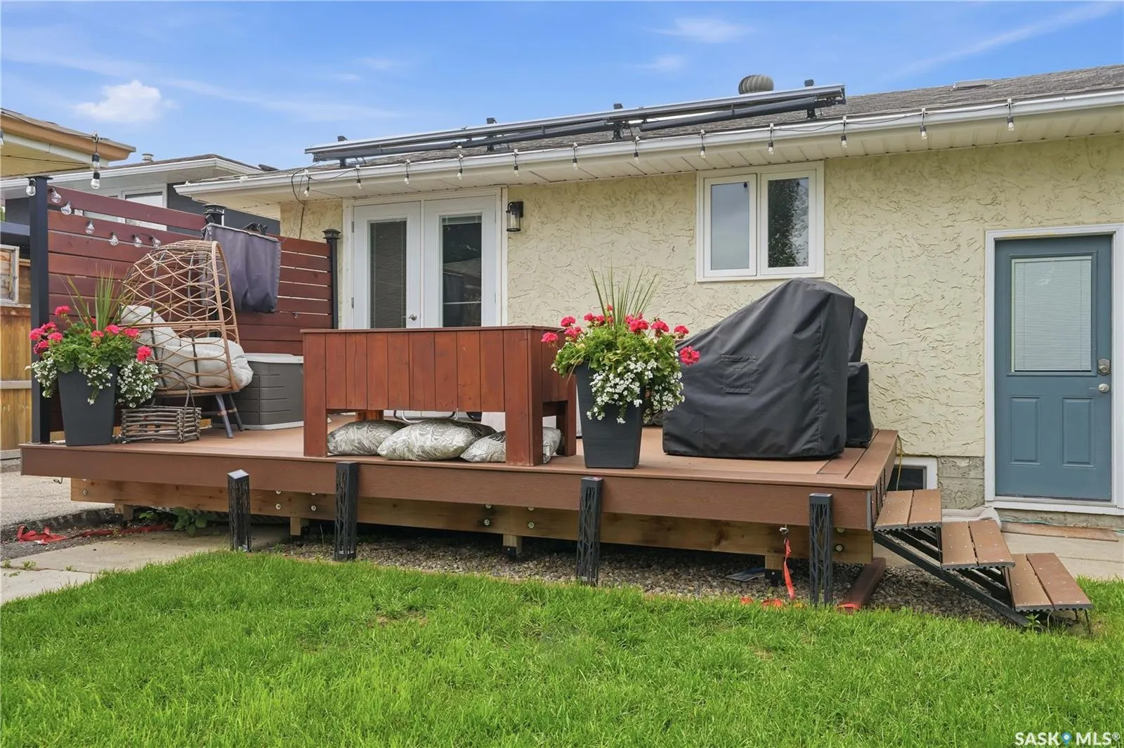 1313 Prince CRESCENT