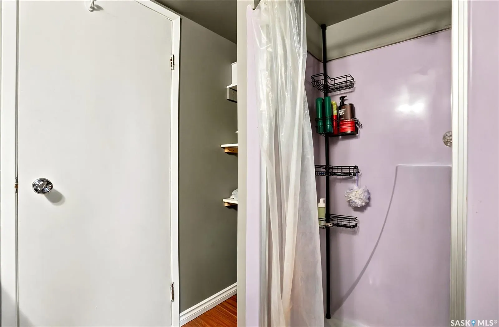 1313 Prince CRESCENT