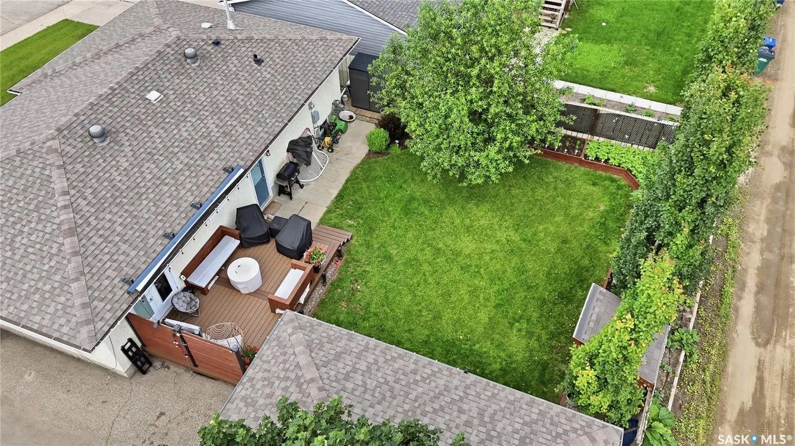 1313 Prince CRESCENT