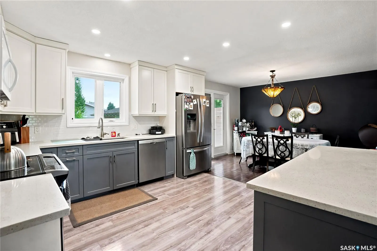 1313 Prince CRESCENT