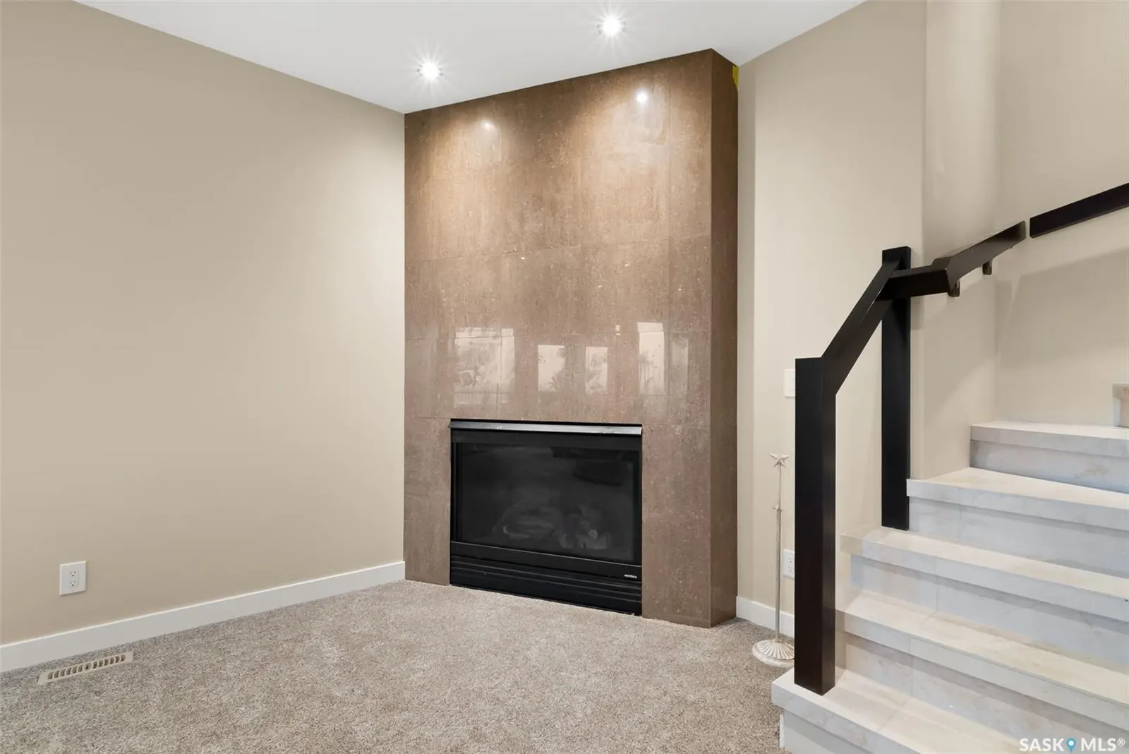 6110 Wascana COURT