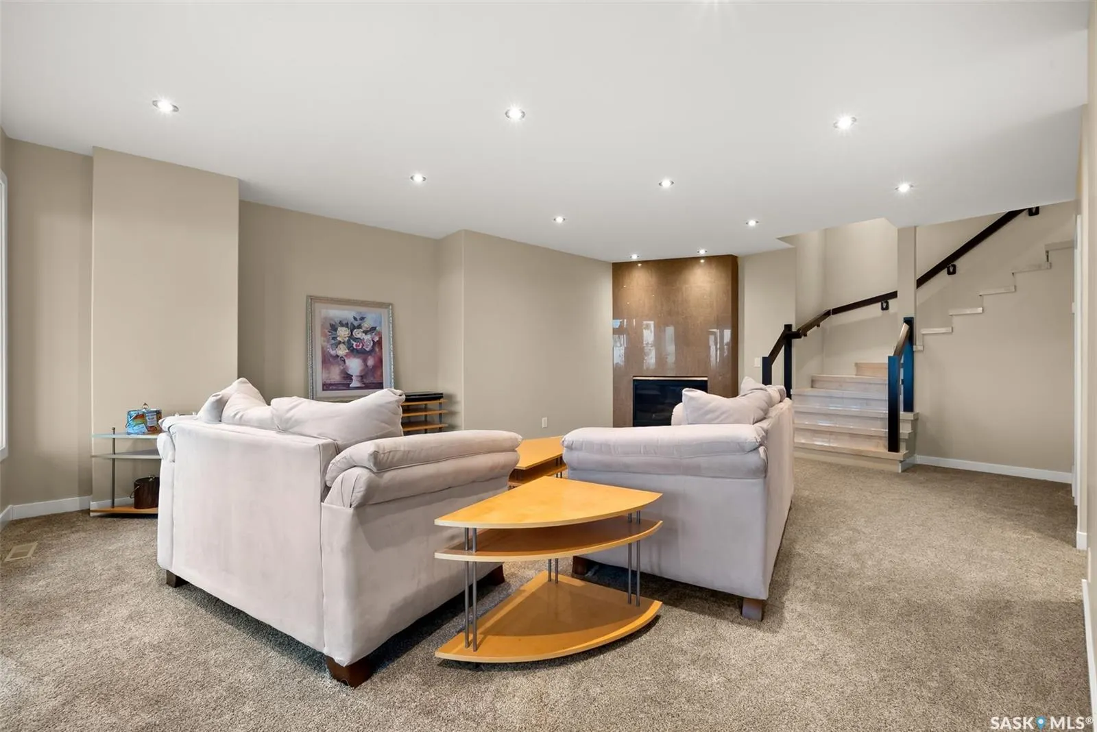 6110 Wascana COURT