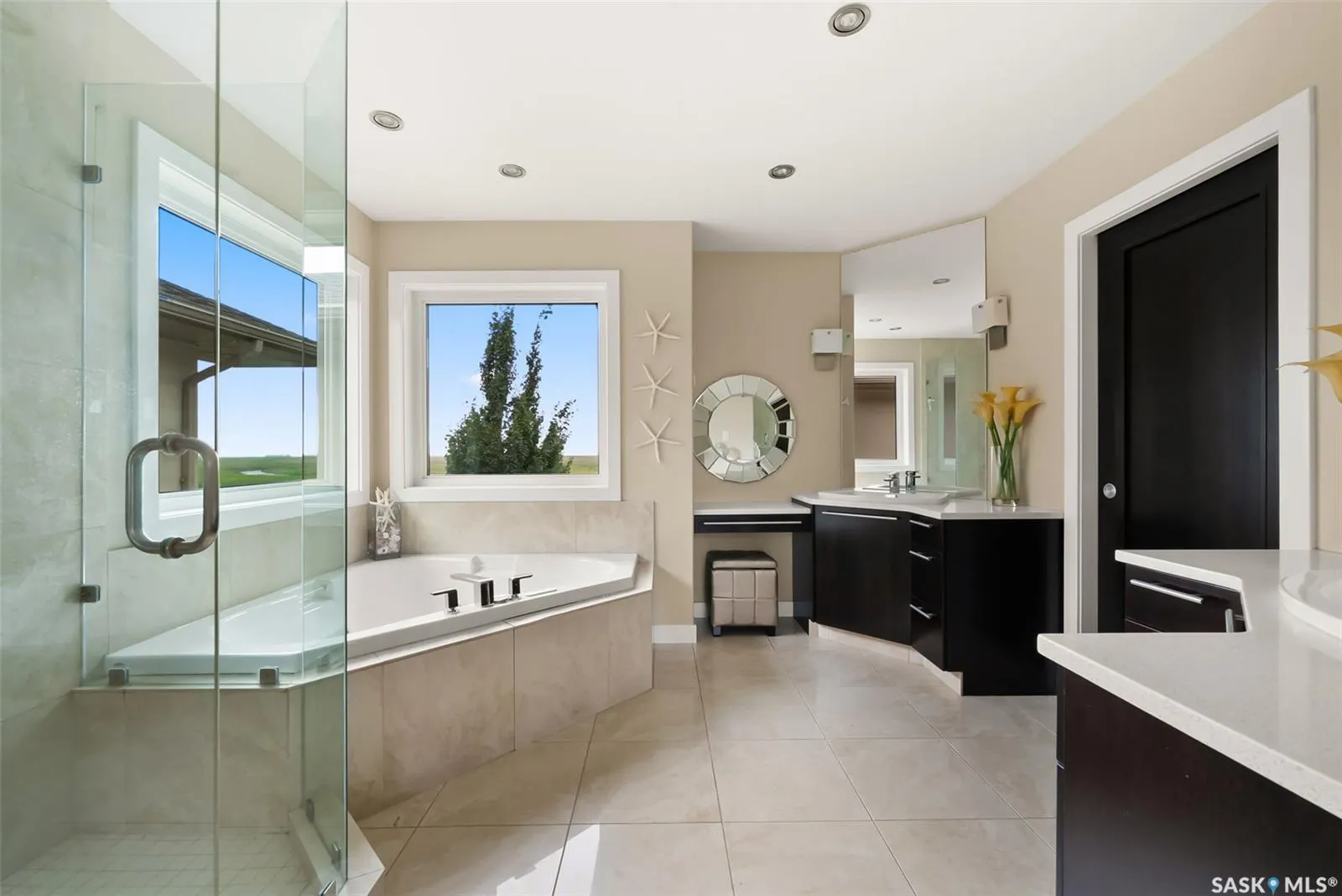 6110 Wascana COURT