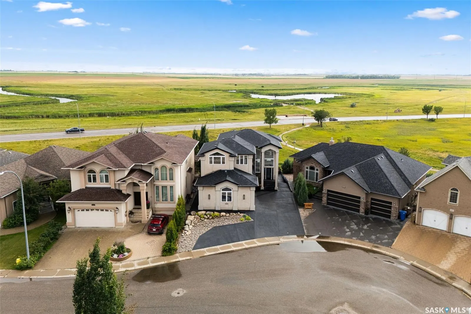 6110 Wascana COURT