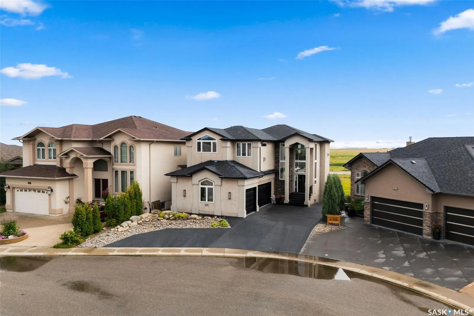 6110 Wascana COURT