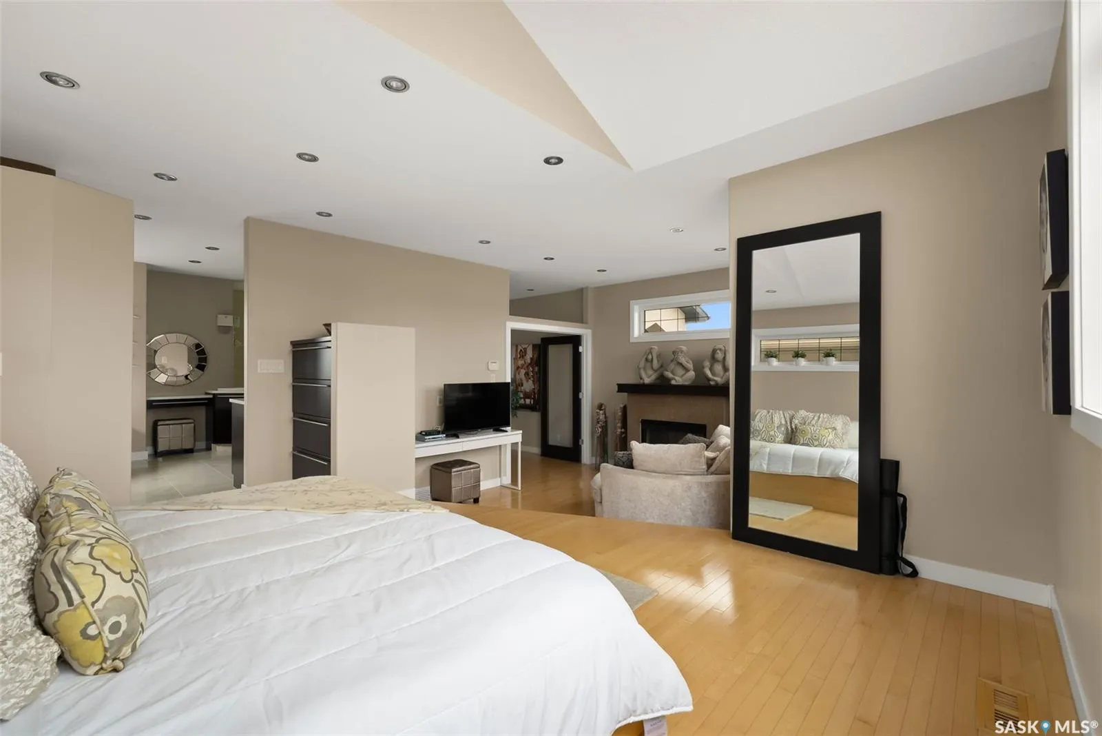 6110 Wascana COURT