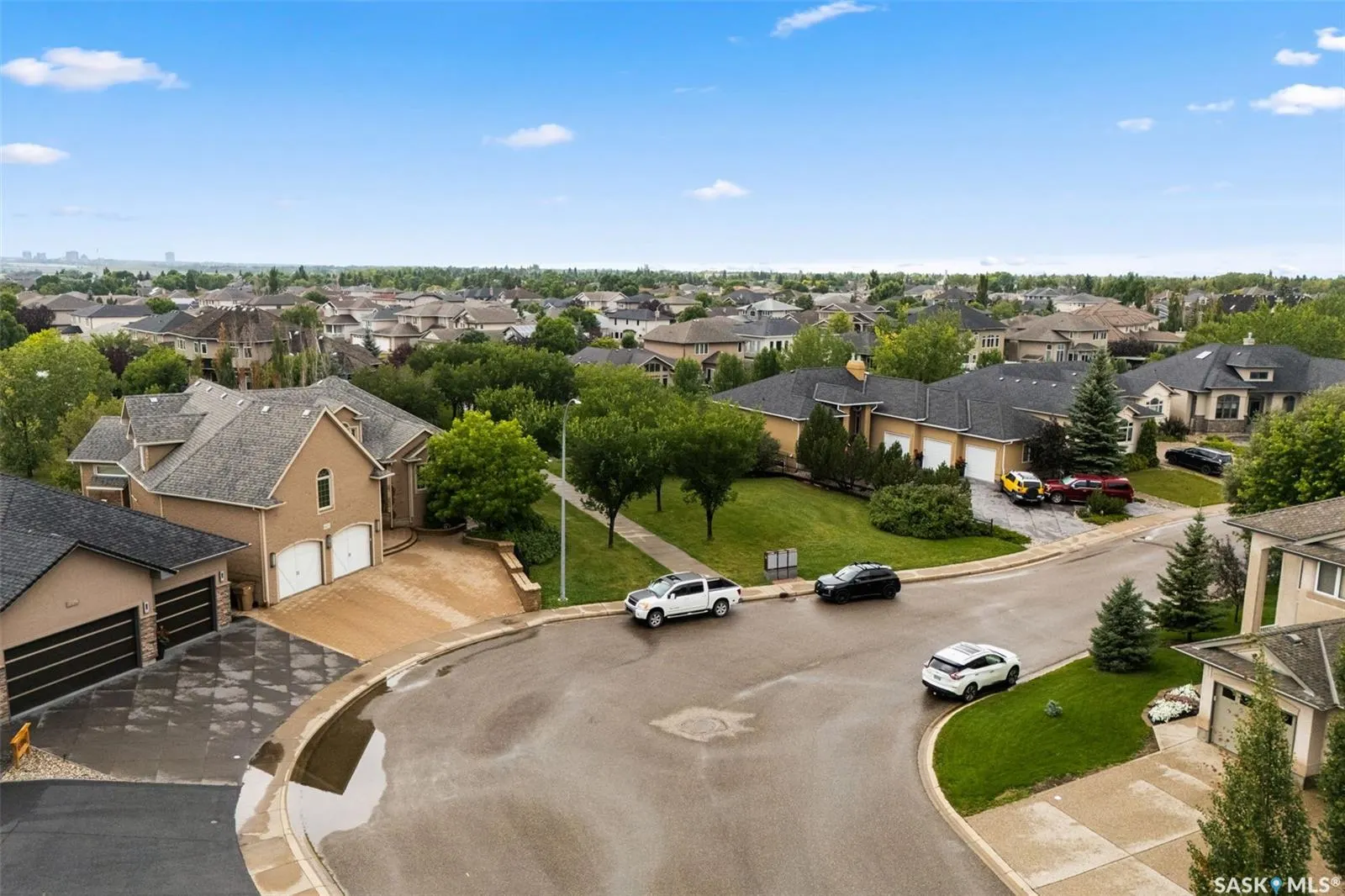 6110 Wascana COURT