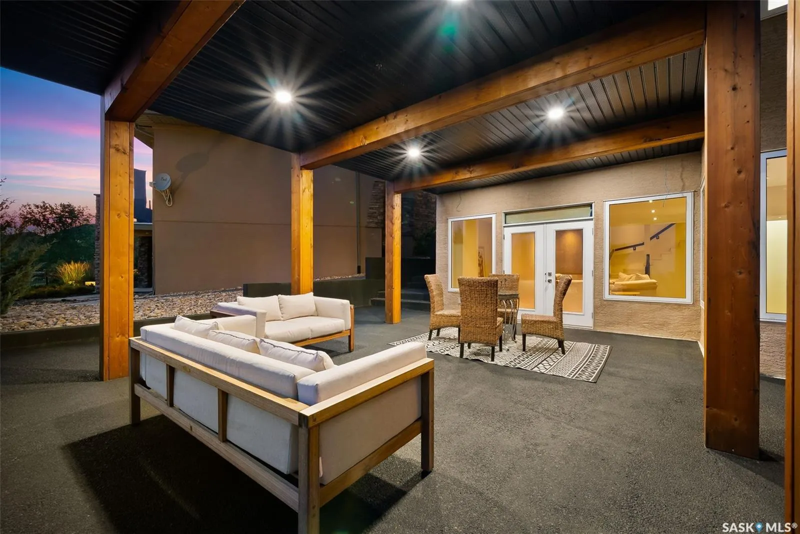 6110 Wascana COURT