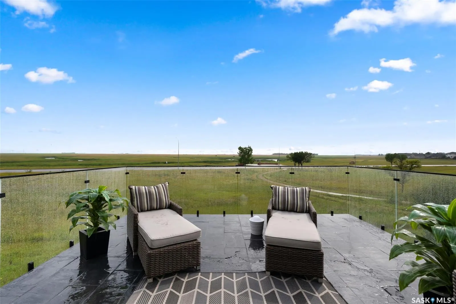 6110 Wascana COURT