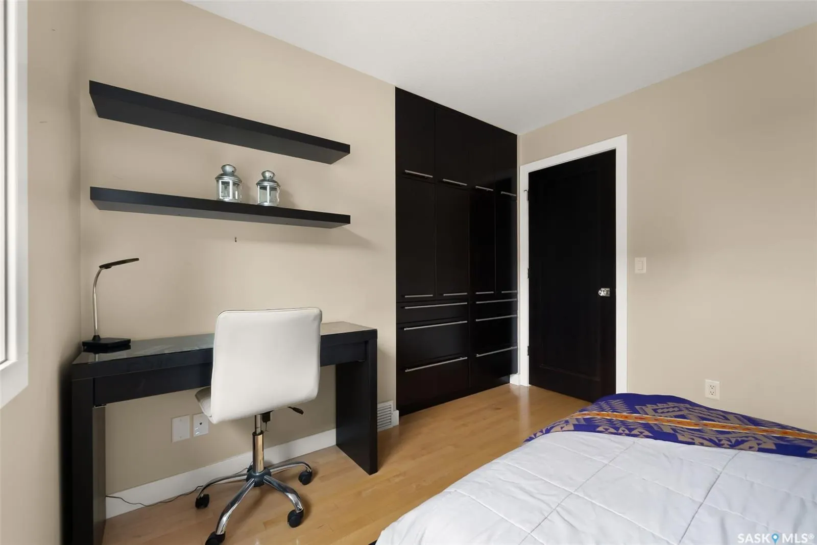 6110 Wascana COURT
