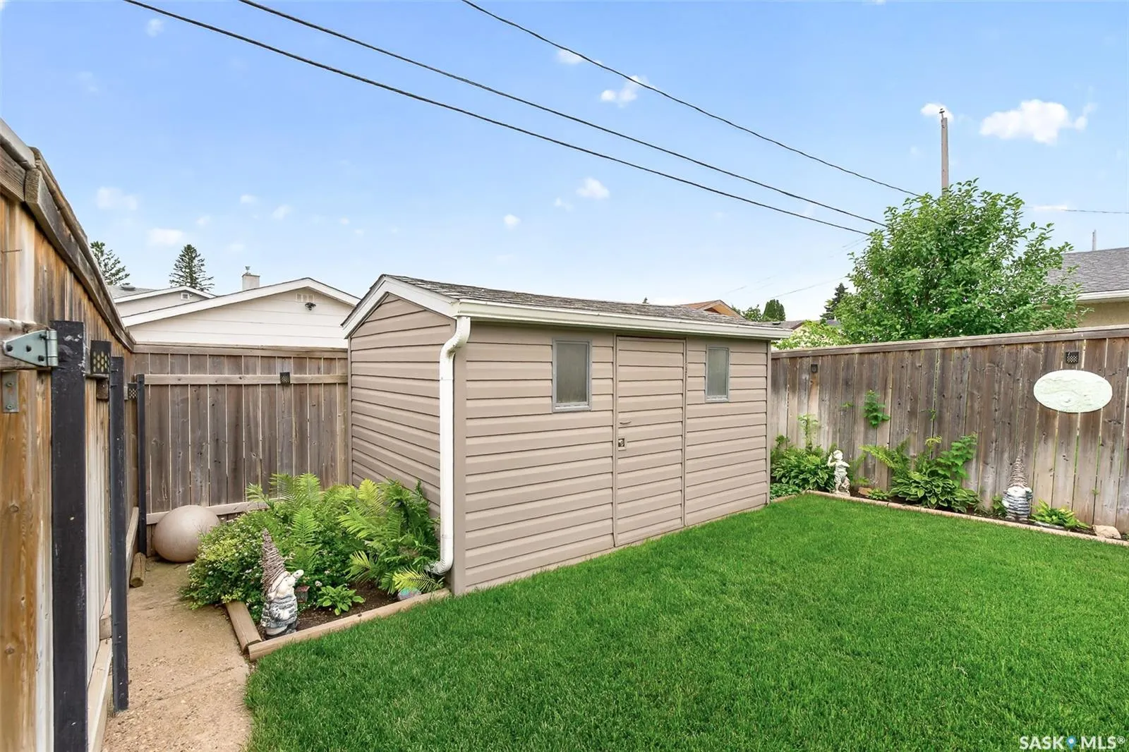 1331 Athabasca STREET W