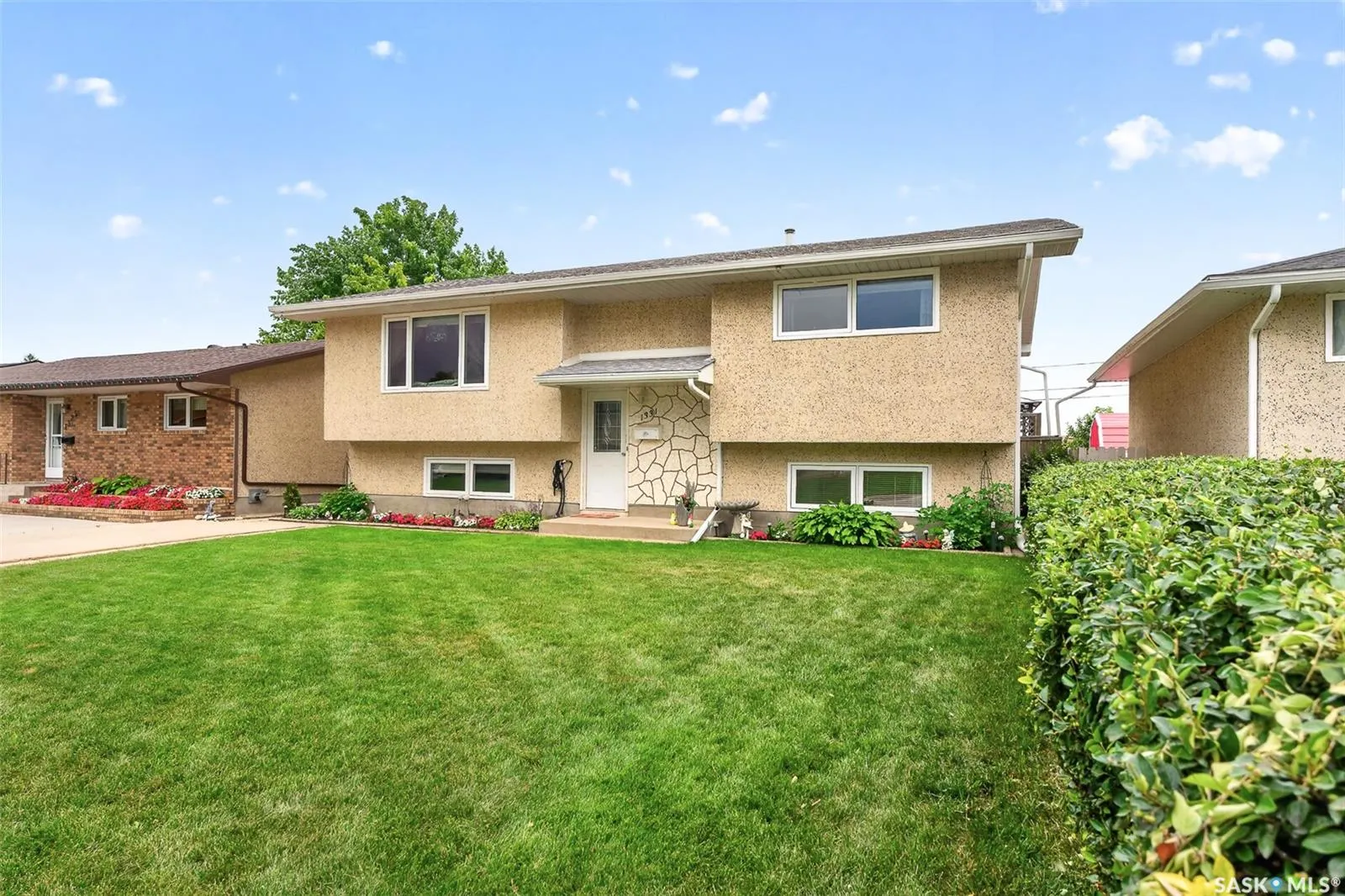 1331 Athabasca STREET W