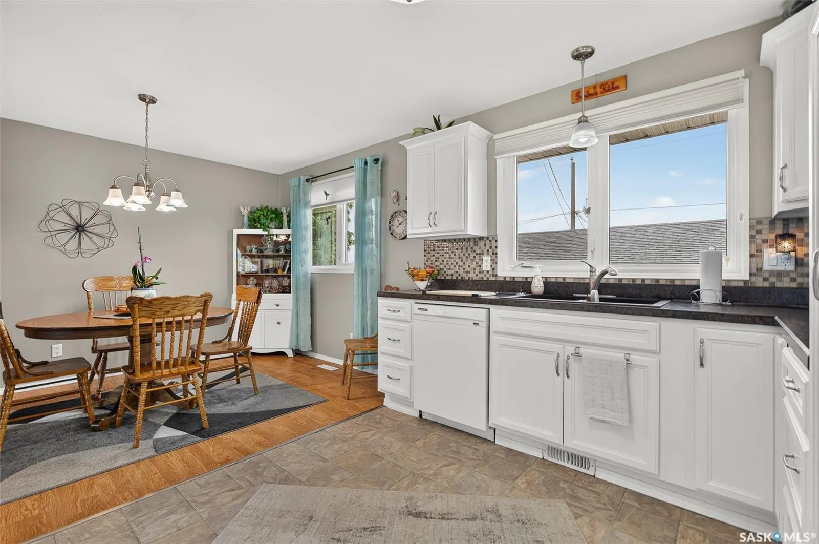 1331 Athabasca STREET W