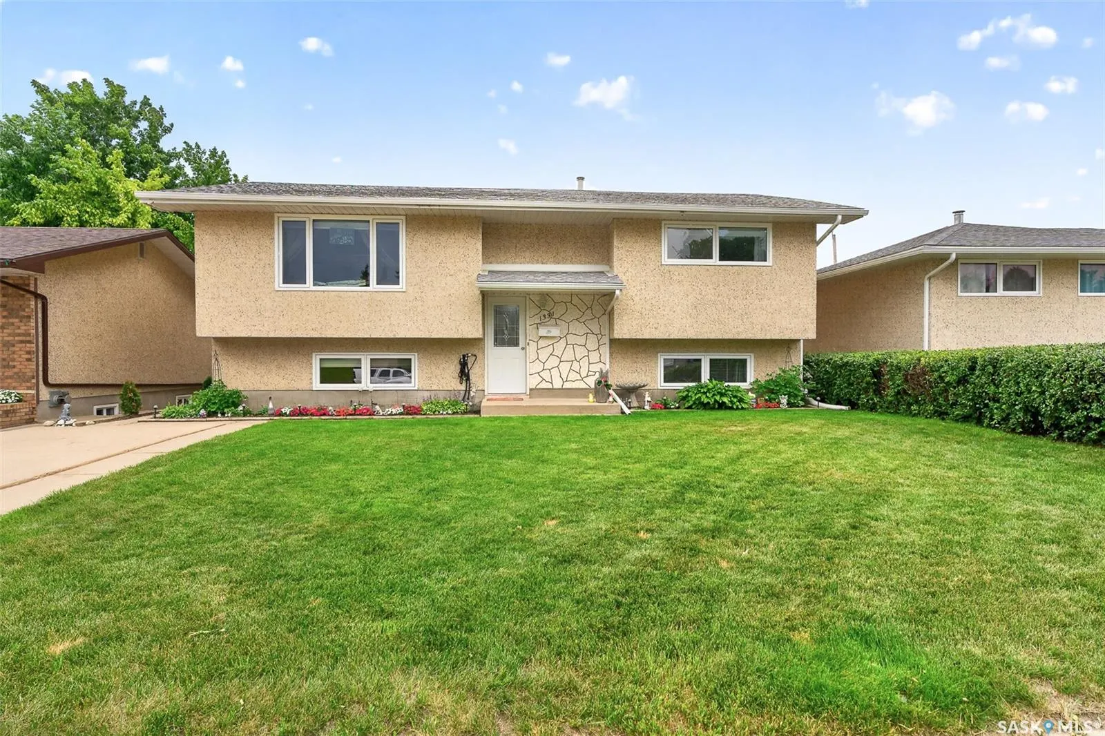 1331 Athabasca STREET W