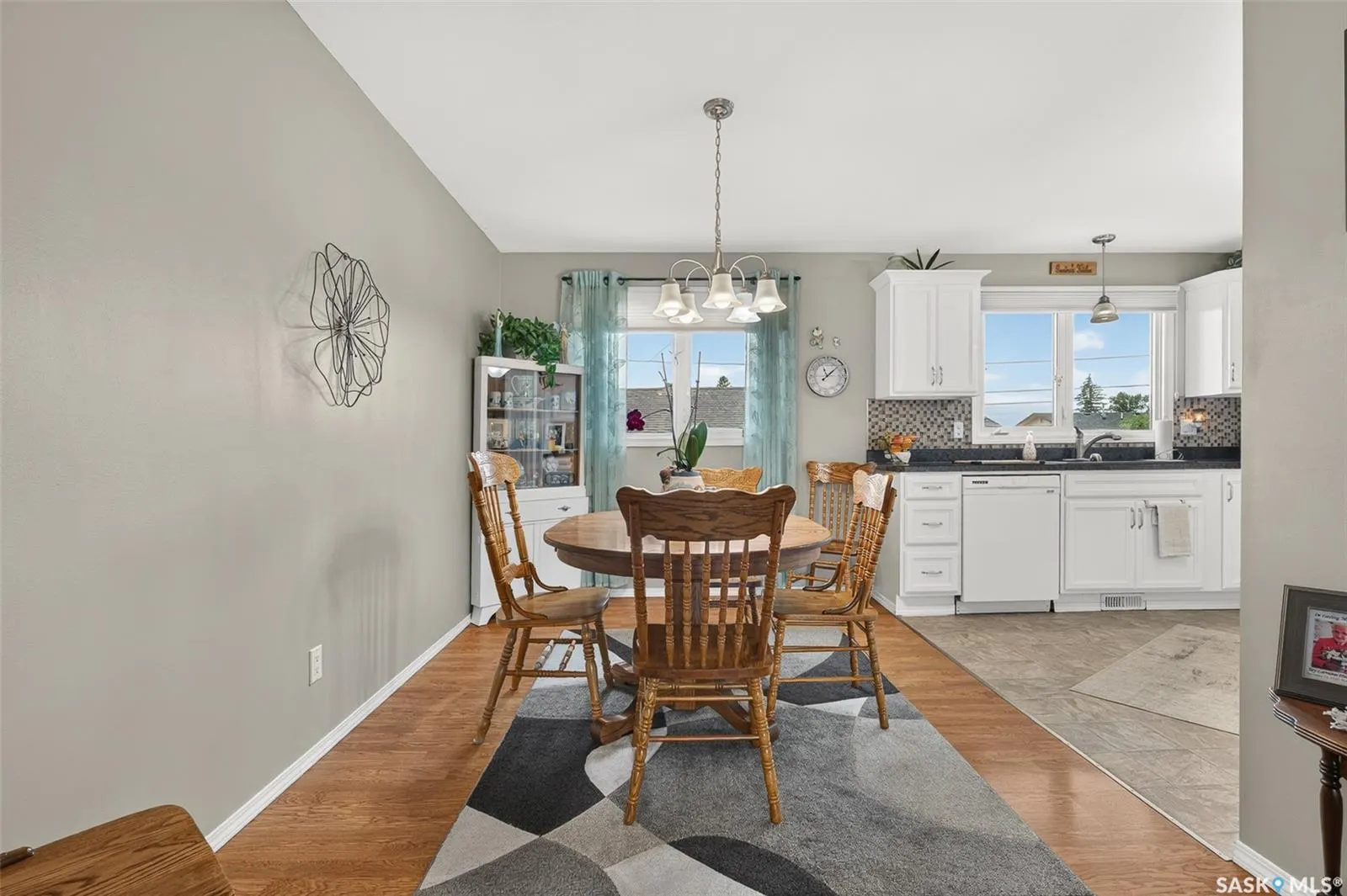 1331 Athabasca STREET W