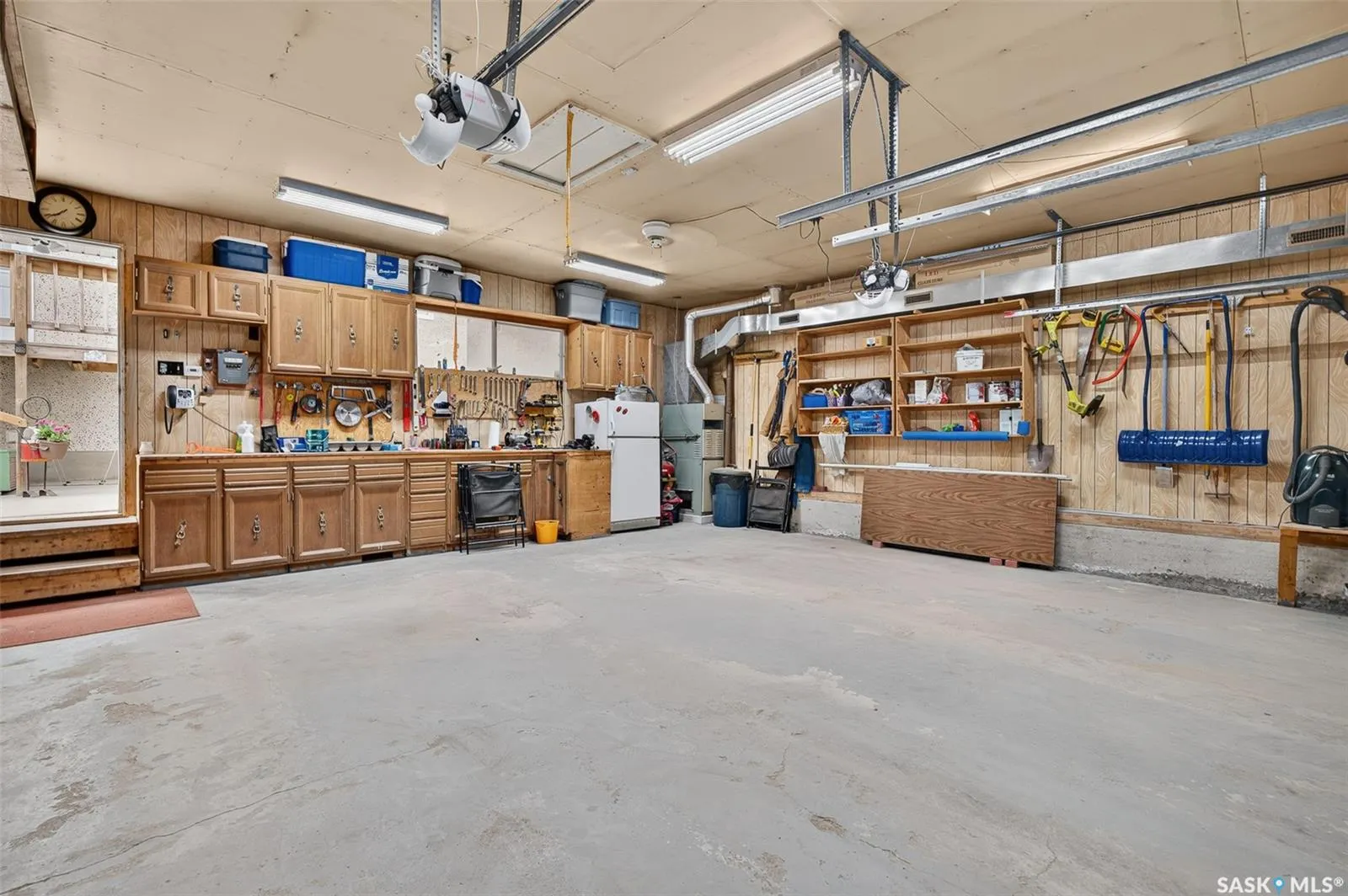 1331 Athabasca STREET W
