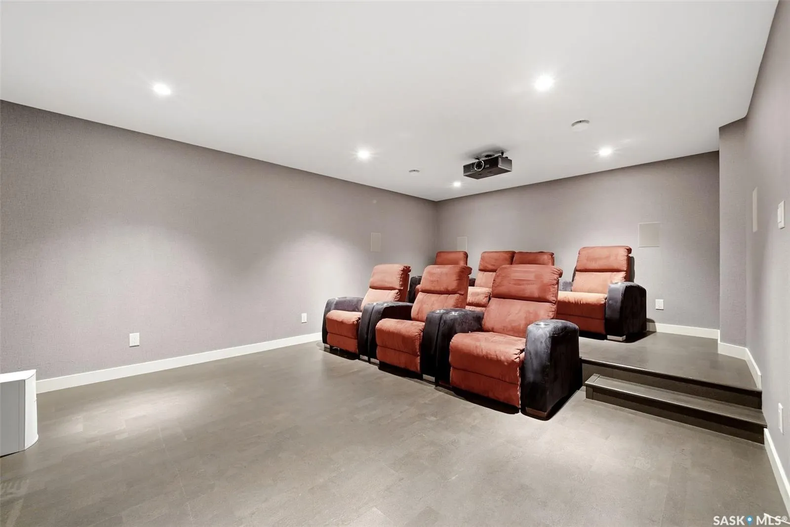 2423 LINNER BAY