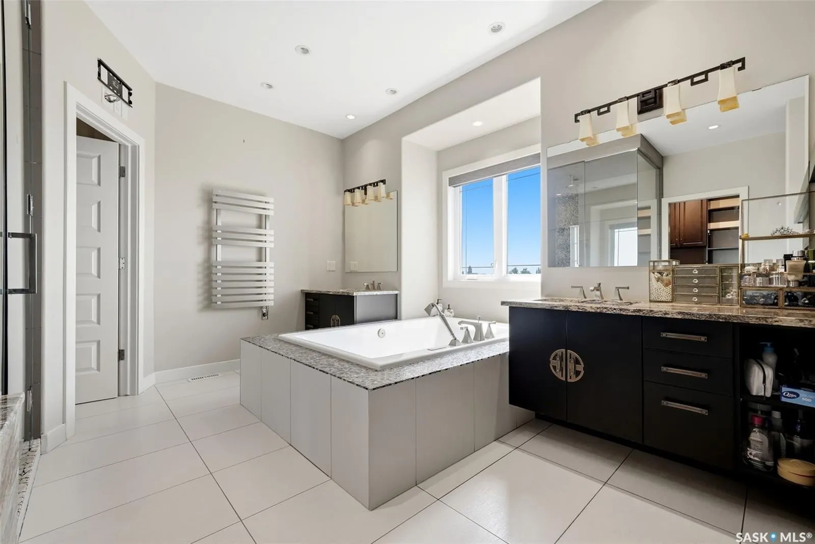 2423 LINNER BAY