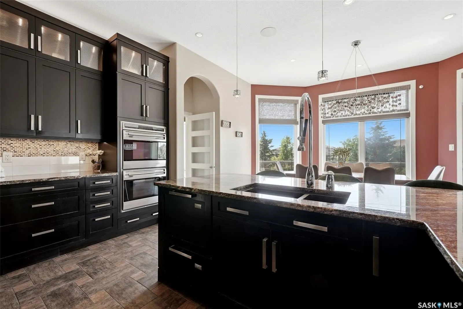 2423 LINNER BAY