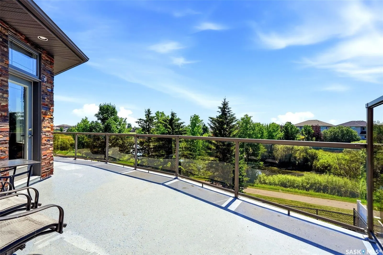 2423 LINNER BAY