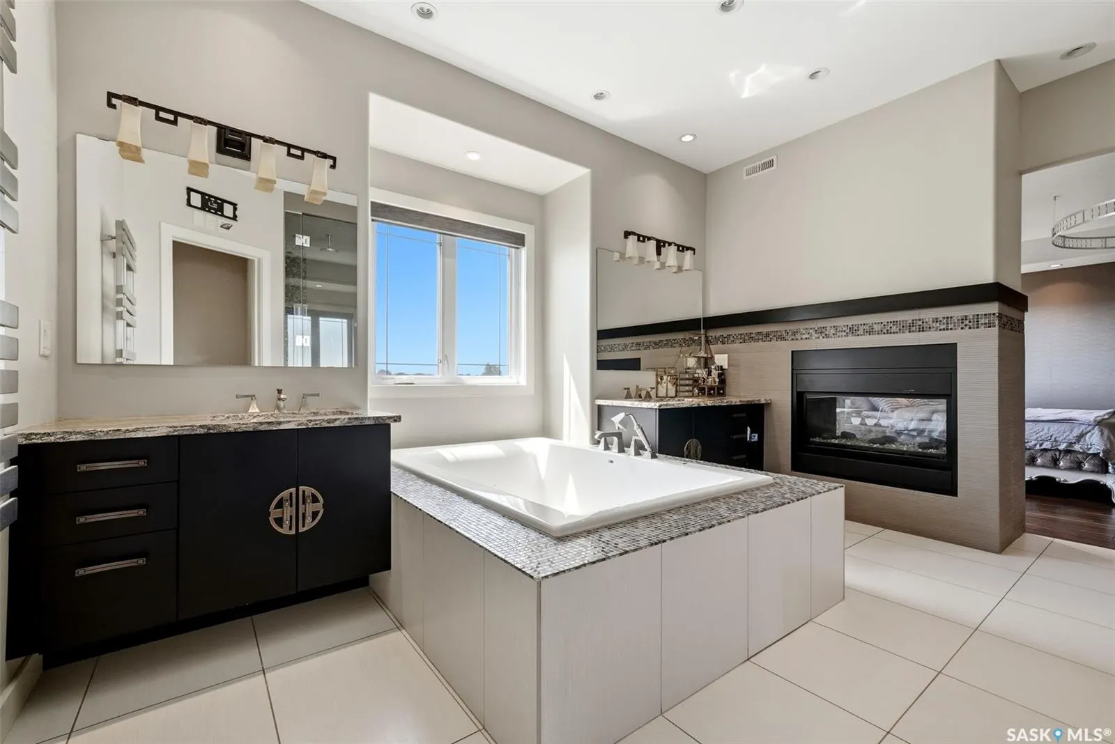 2423 LINNER BAY