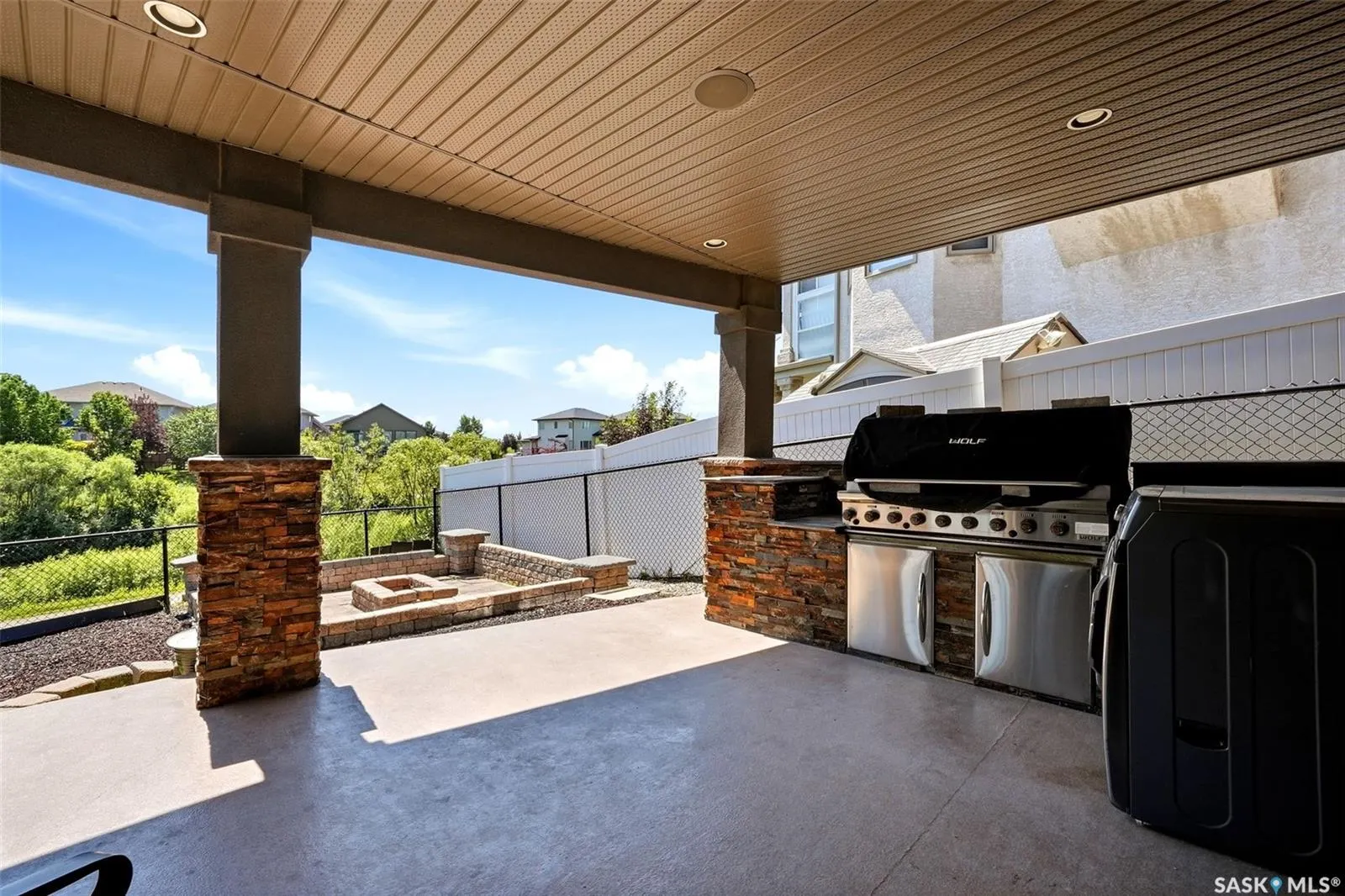 2423 LINNER BAY