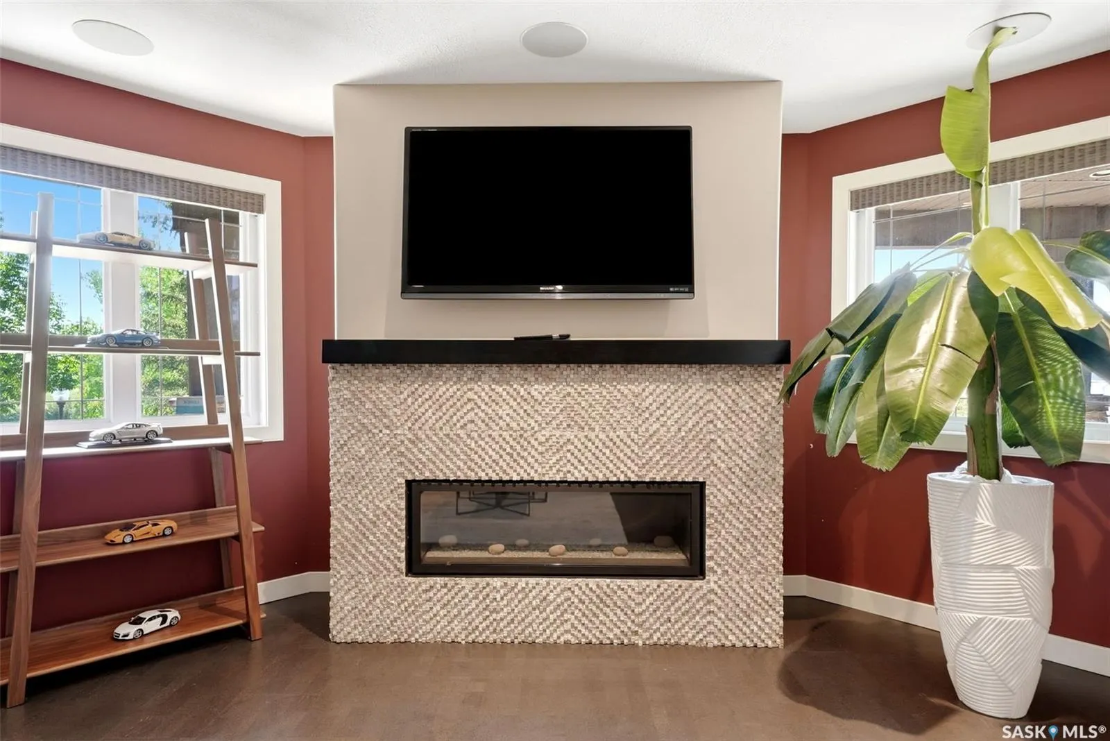 2423 LINNER BAY