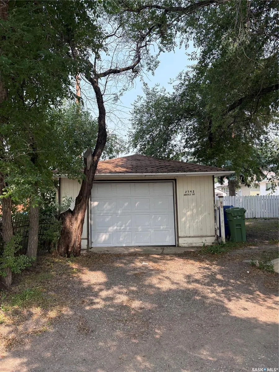 3742 Argyle ROAD