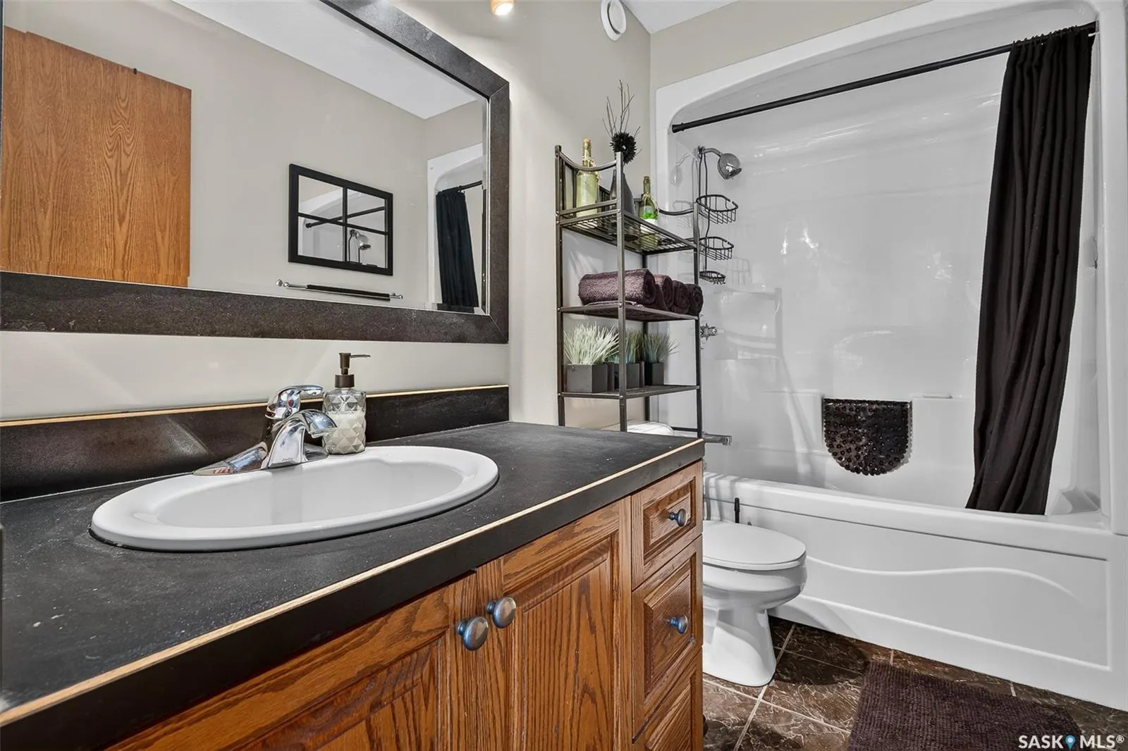 1105 Hochelaga STREET W