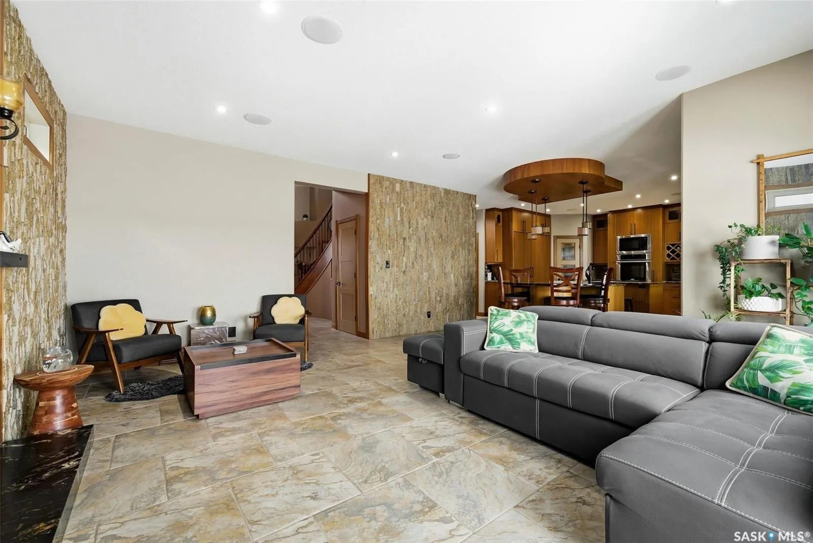 7502 Lilac PLACE
