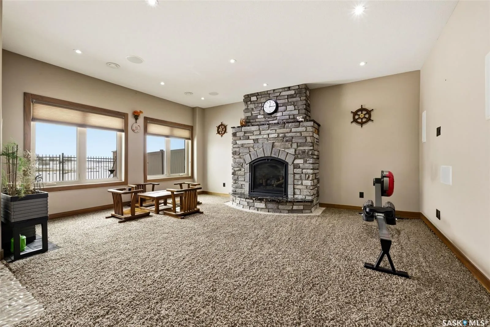 7502 Lilac PLACE