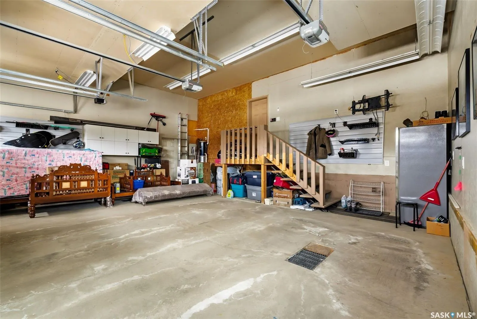 7502 Lilac PLACE