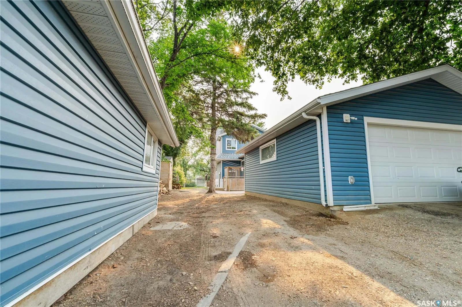 414 Main STREET S