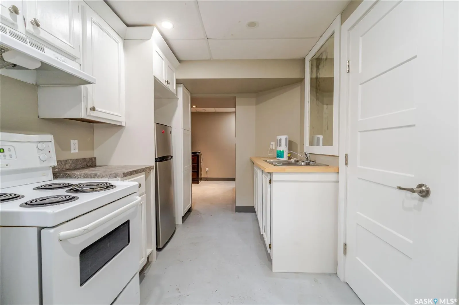 414 Main STREET S