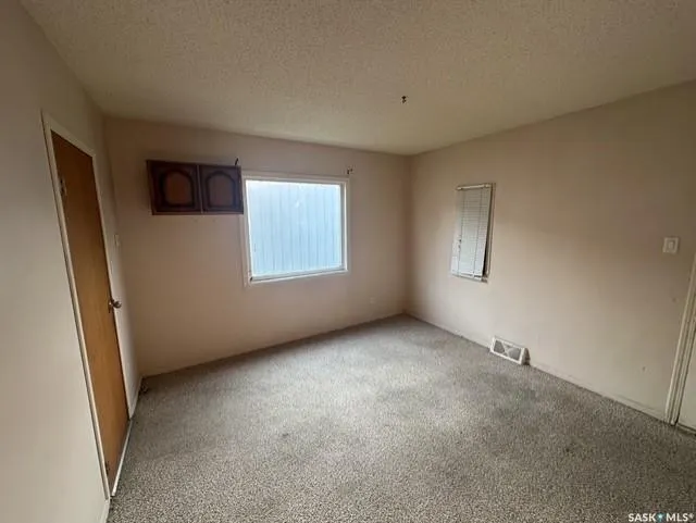 310 High STREET W