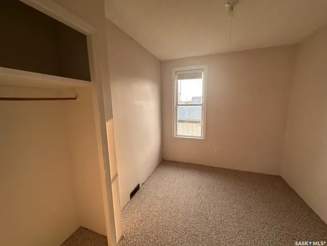 310 High STREET W