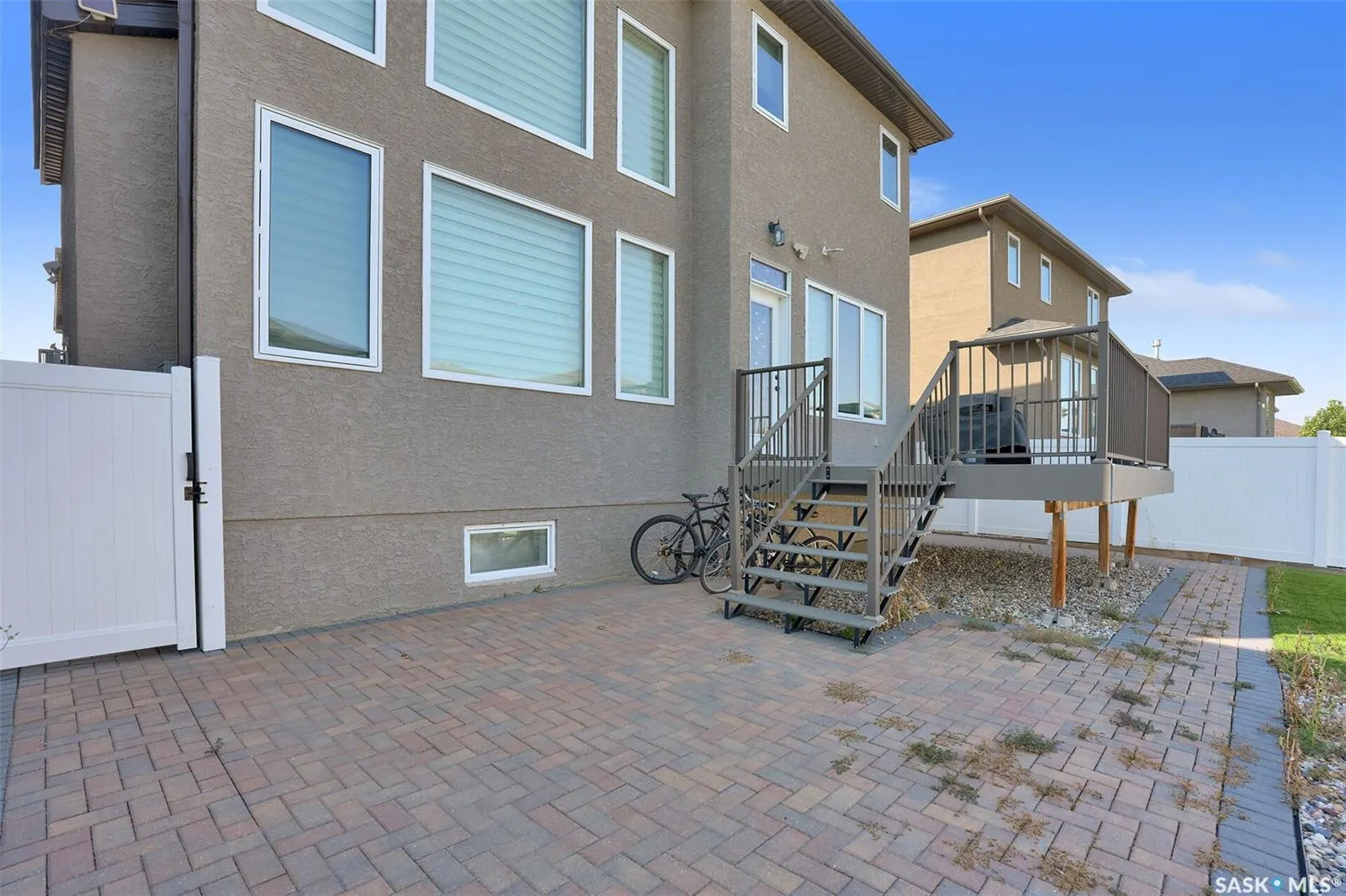 3826 GOLDFINCH WAY