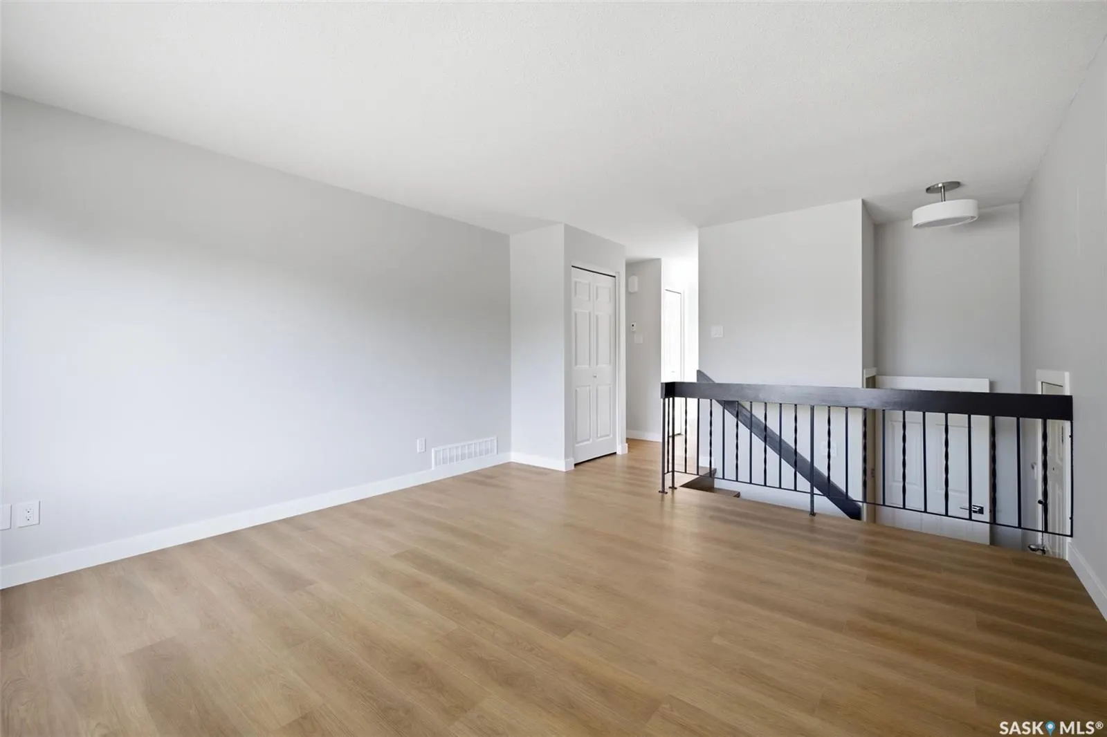 402 Fulton DRIVE