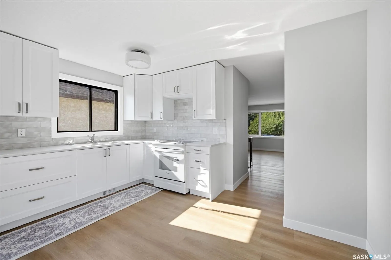 402 Fulton DRIVE
