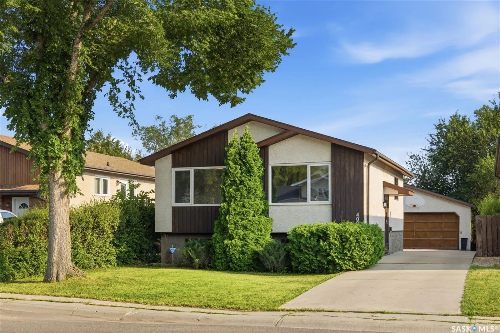 402 Fulton DRIVE