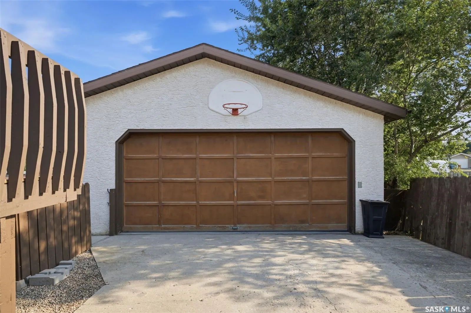 402 Fulton DRIVE