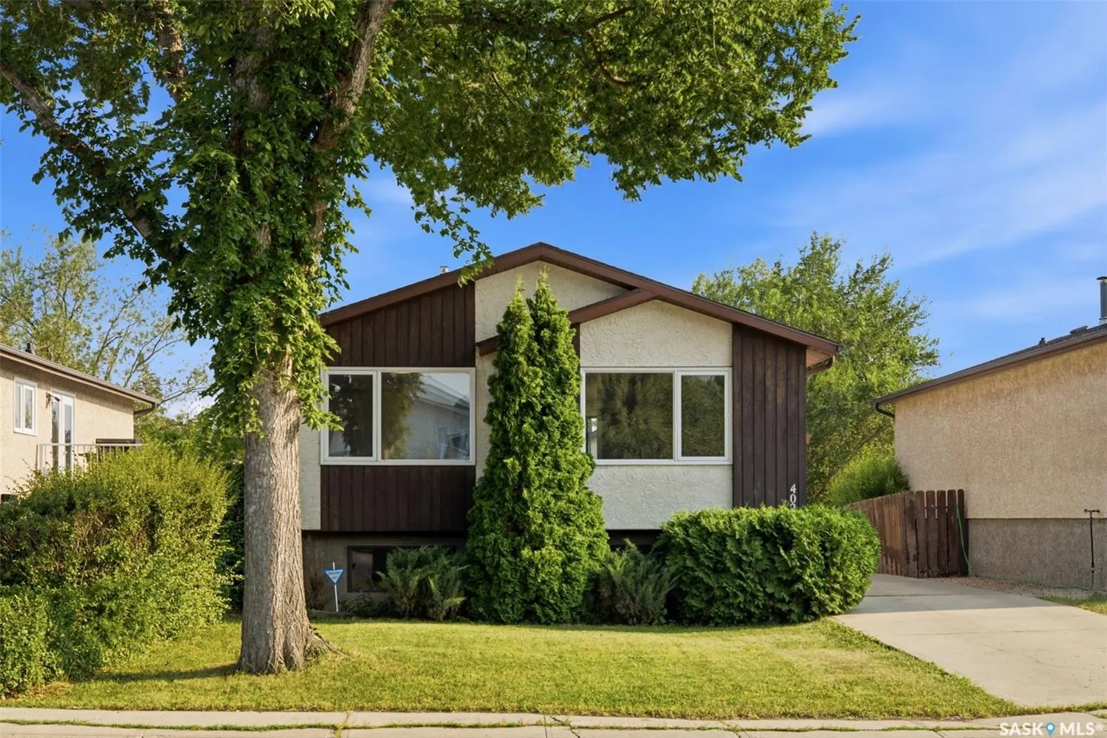 402 Fulton DRIVE