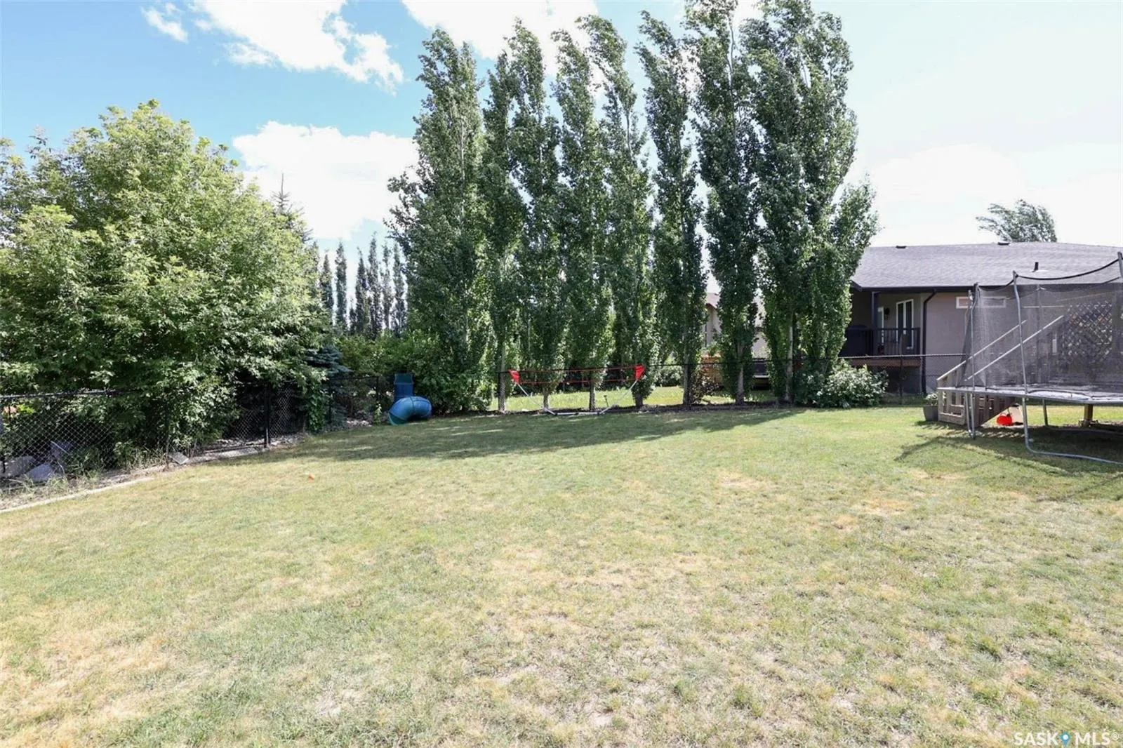 71 Fairway CRESCENT