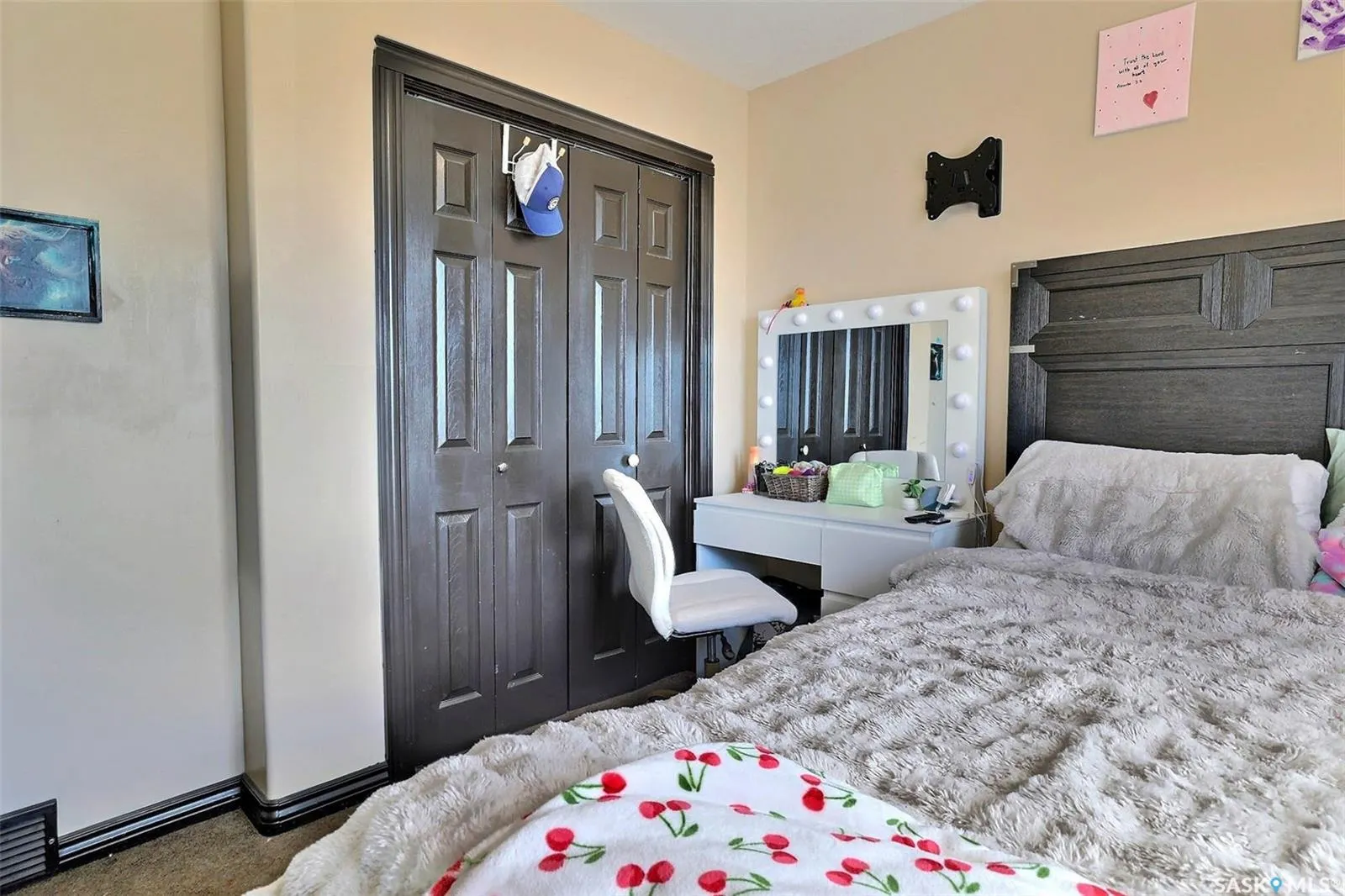 71 Fairway CRESCENT