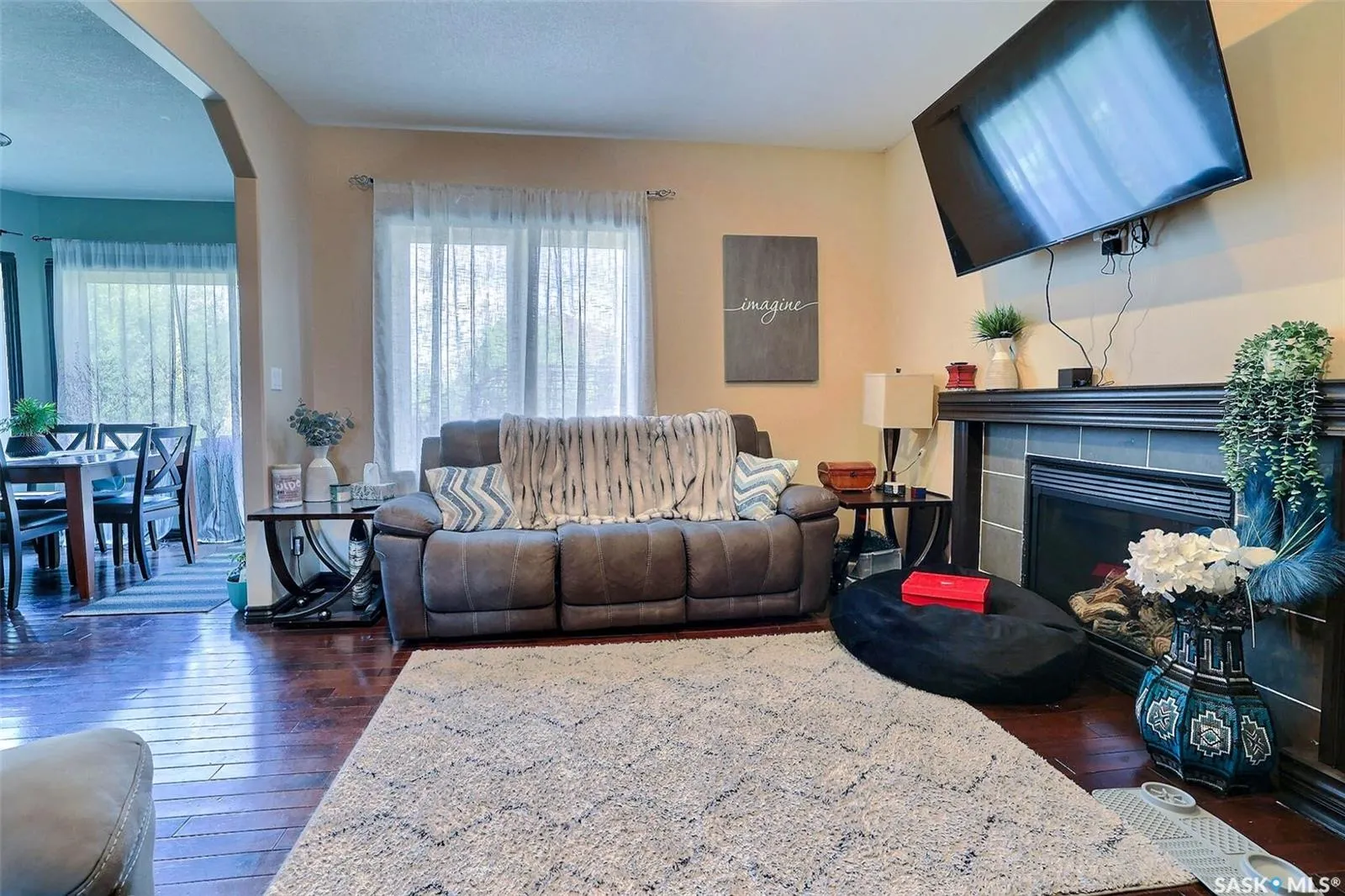 71 Fairway CRESCENT